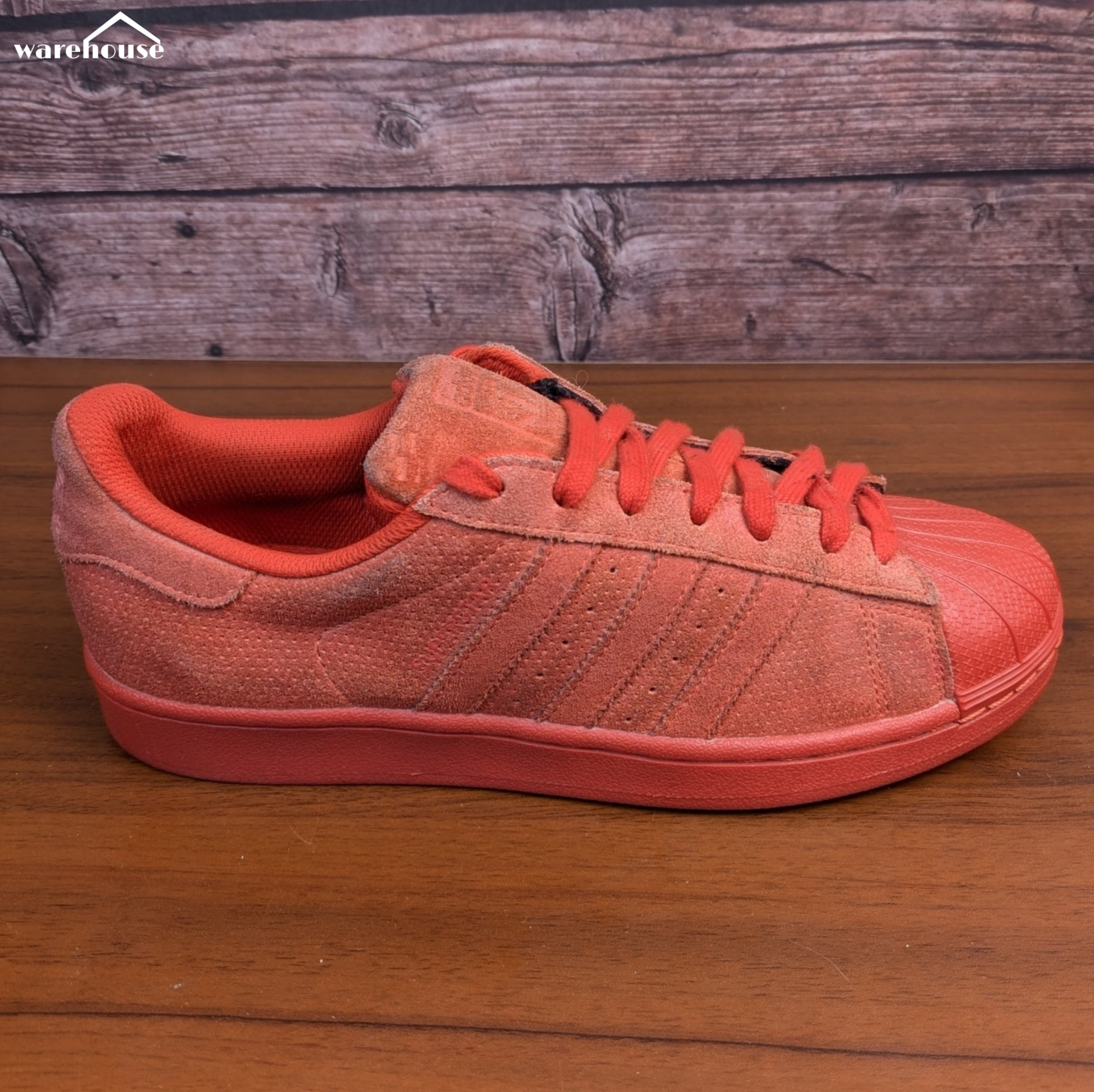adidas superstar red - US8 قياس 41