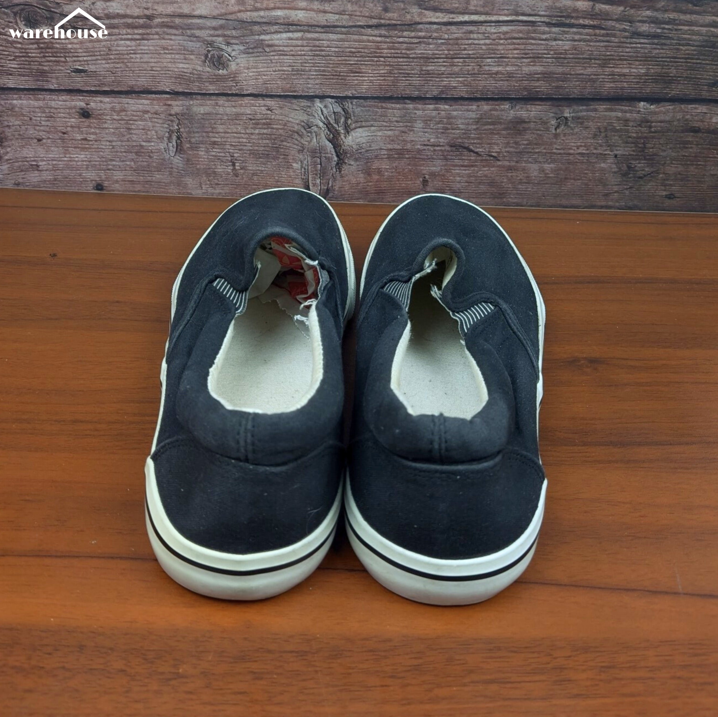 Vty Slip On - US11 قياس 45