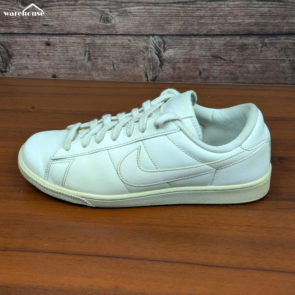 Nike Court Vision - US7 قياس 40