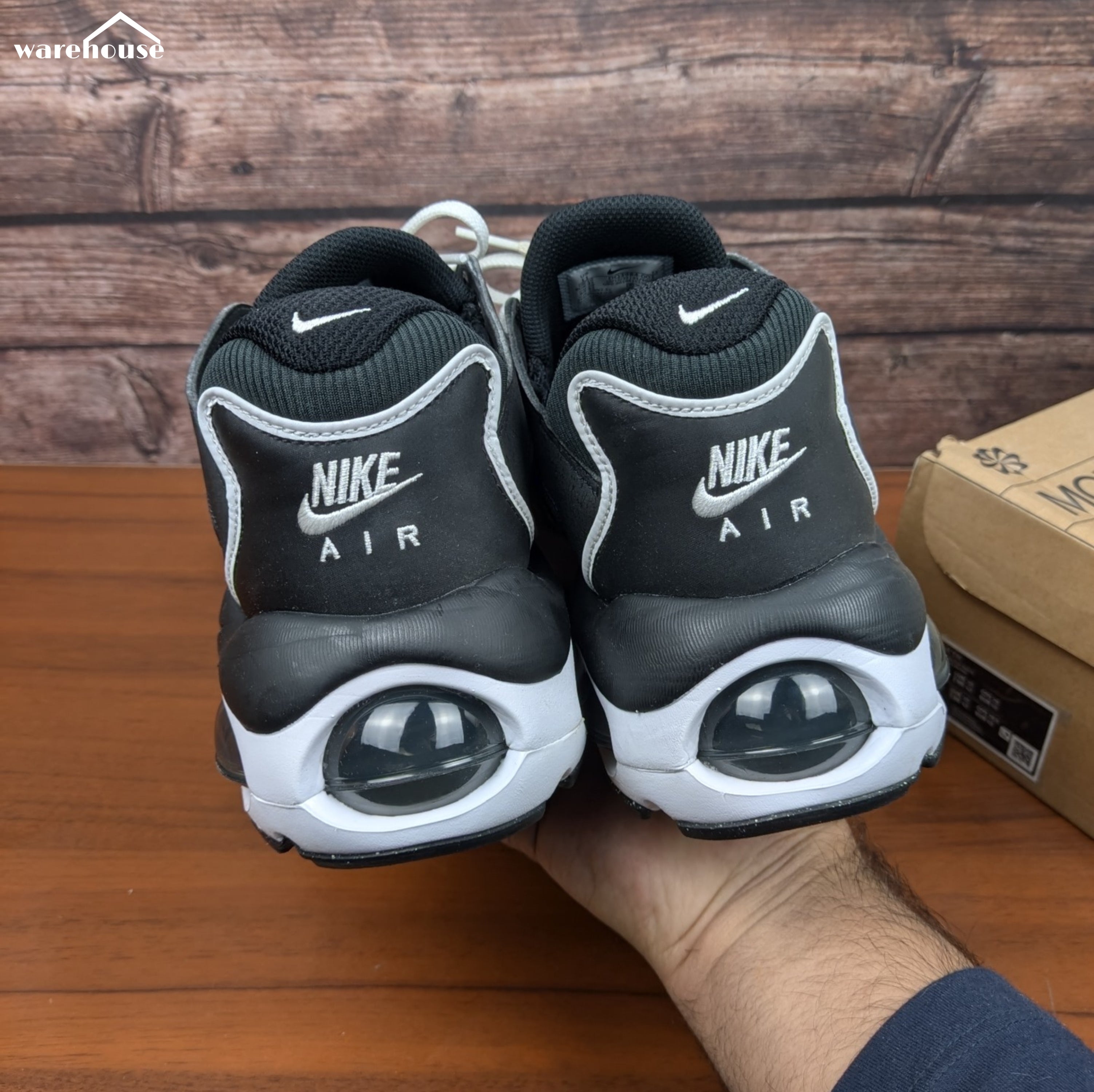 Nike Air Max TW "Black White" - US11 قياس 45