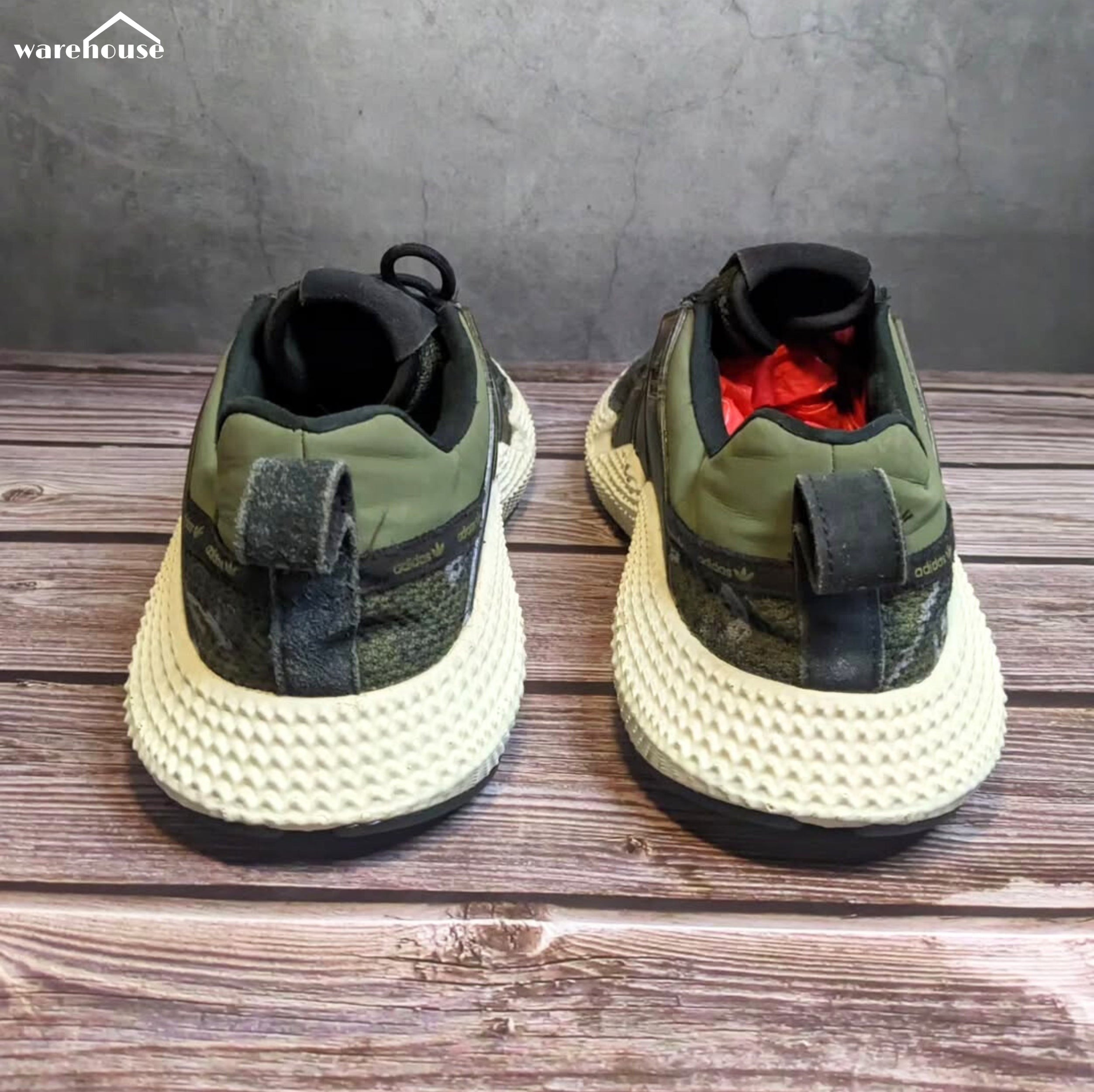 adidas EVM "originals Prophere V2" - US8.5 قياس 42