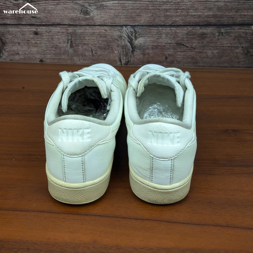 Nike Court Vision - US7 قياس 40