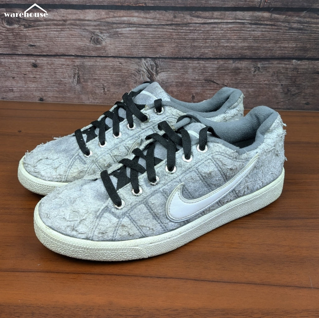 Nike Court Vision 2001 - US8 قياس 41