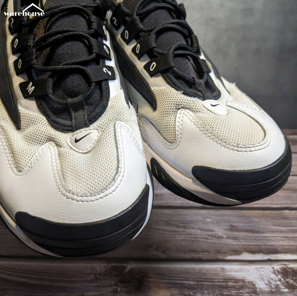 Nike Zoom 2K"White Black" - US7.5 قياس 40.5