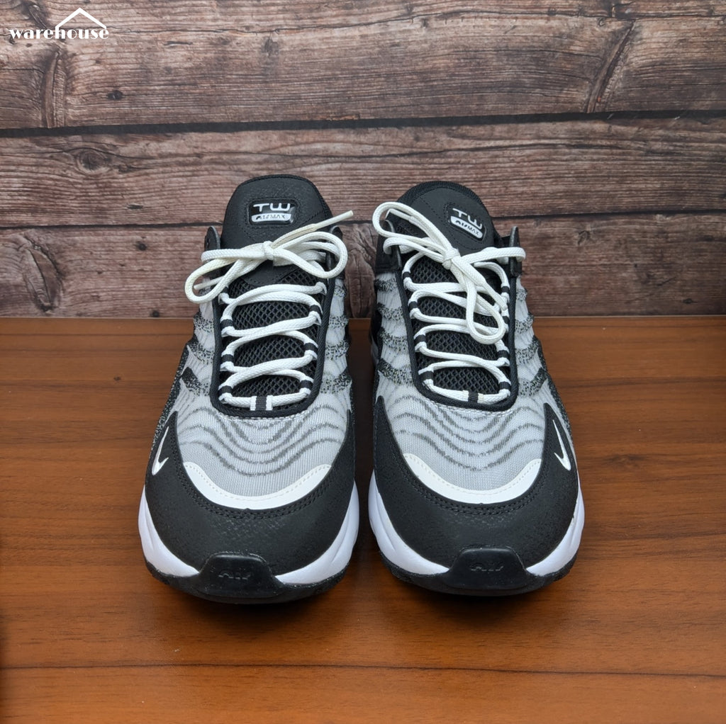 Nike Air Max TW "Black White" - US11 قياس 45