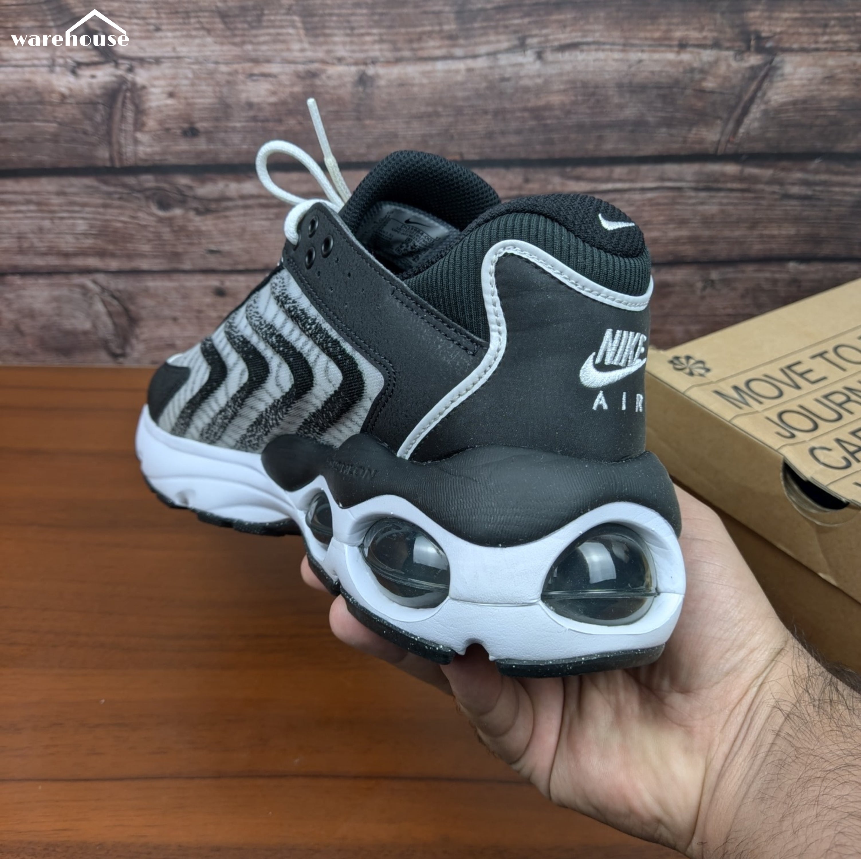 Nike Air Max TW "Black White" - US11 قياس 45