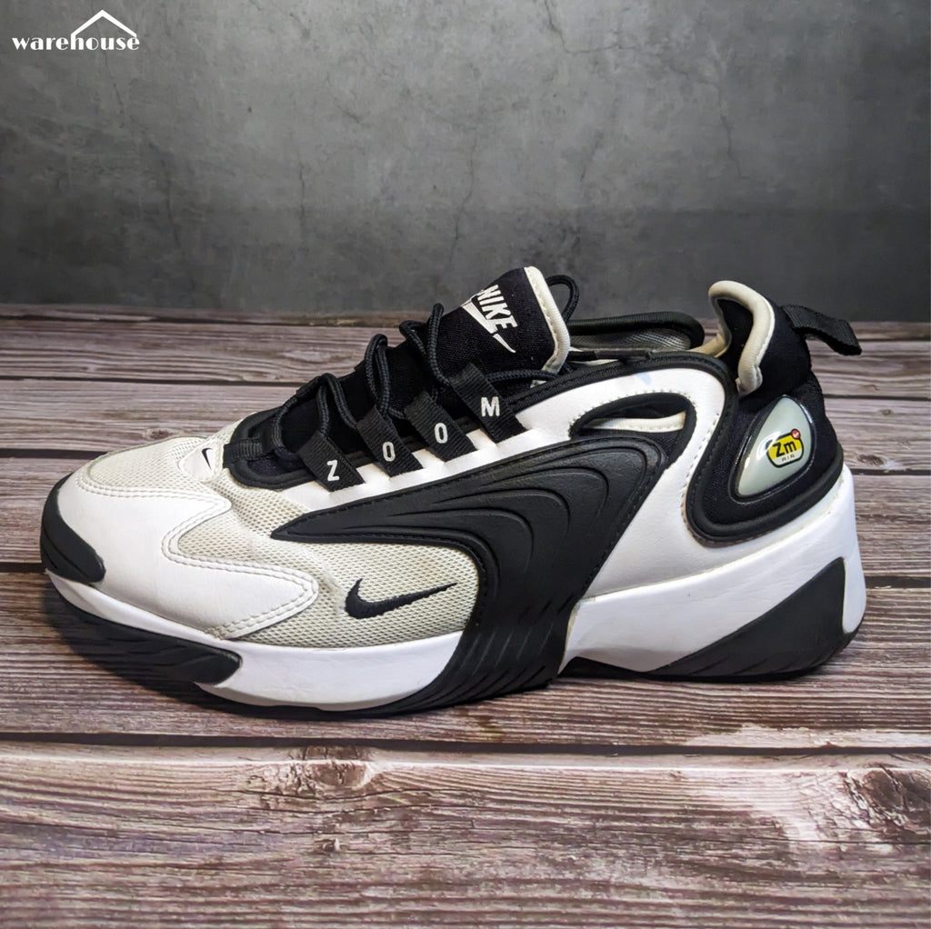 Nike Zoom 2K"White Black" - US7.5 قياس 40.5