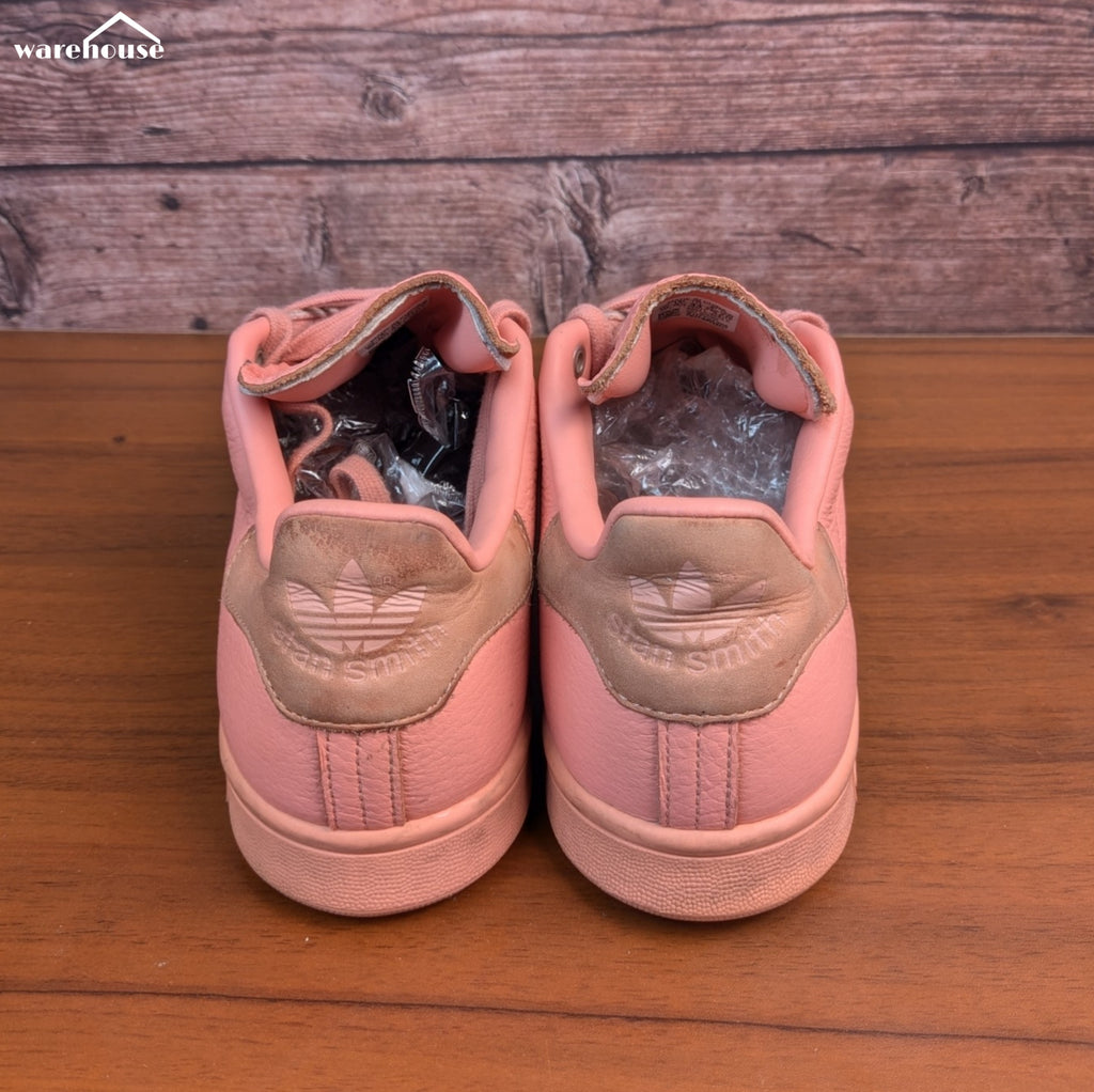 adidas Stan Smith Tactile Rose - US10 قياس 44