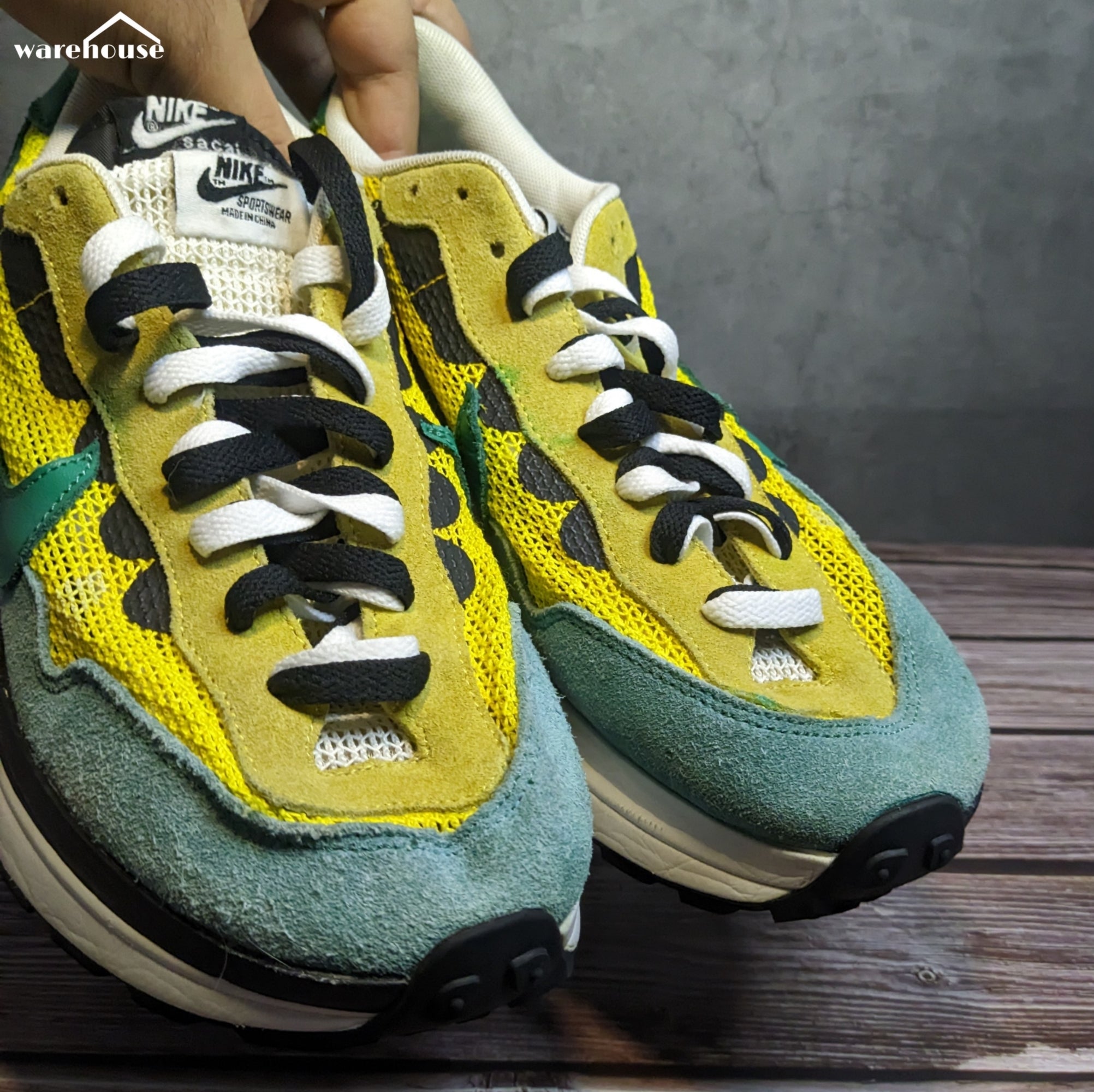 Sacai x Nike Pegasus Vaporfly - US9 قياس 42.5