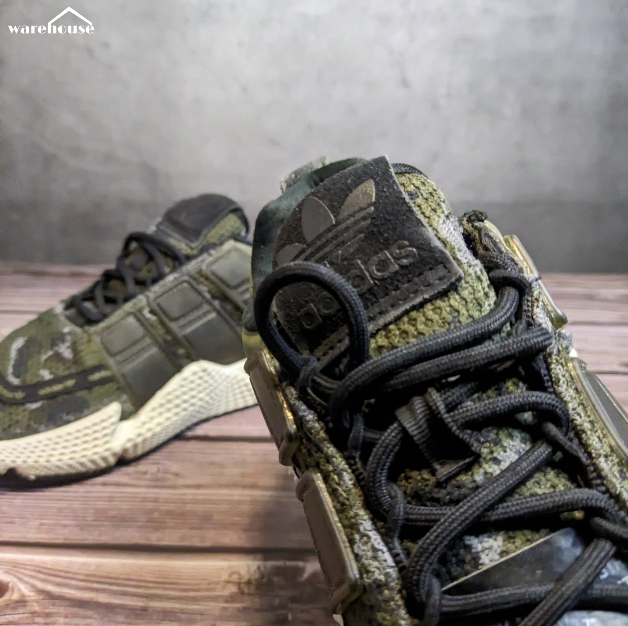 adidas EVM "originals Prophere V2" - US8.5 قياس 42