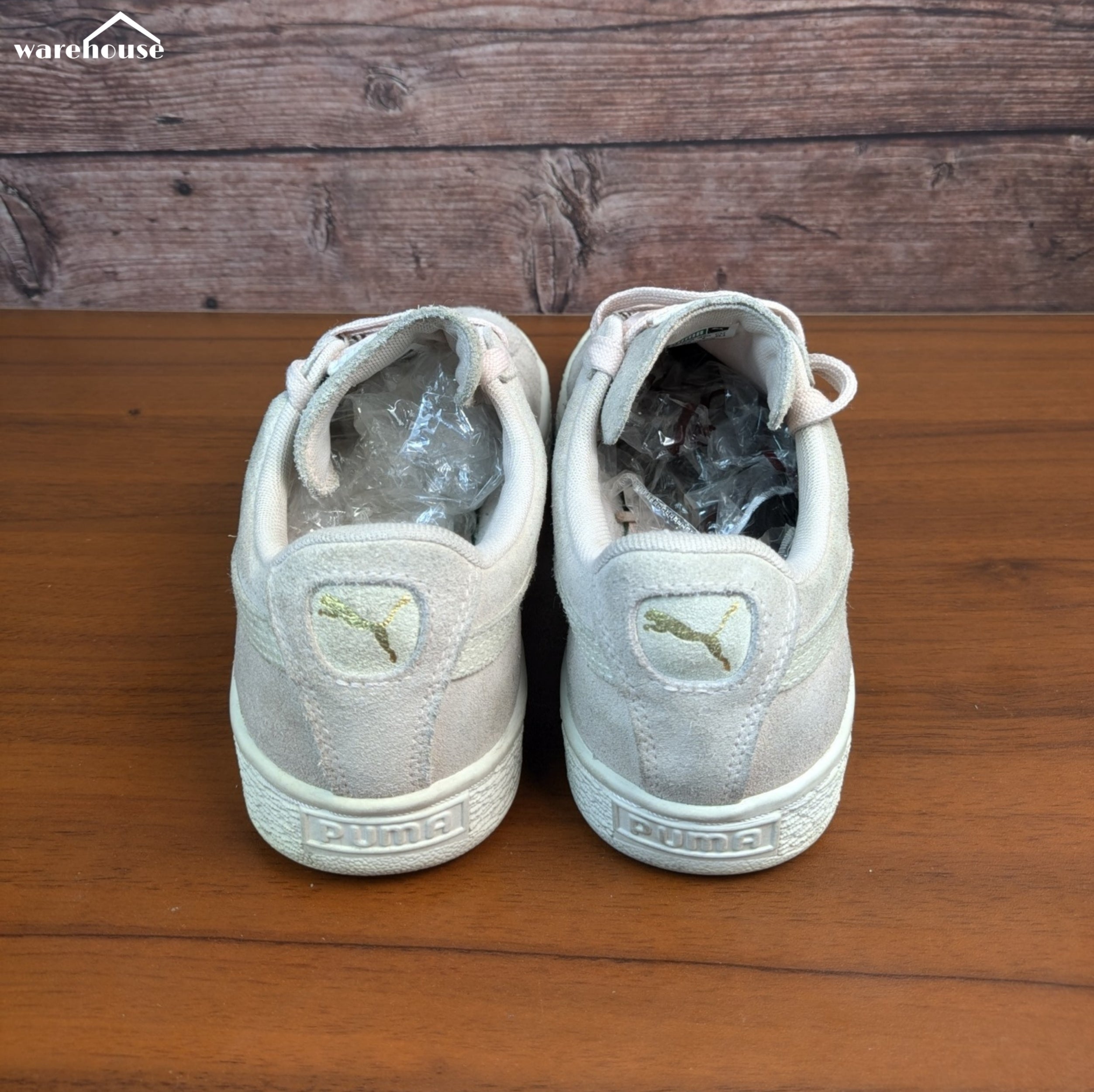 Puma Suede - US7 قياس 40