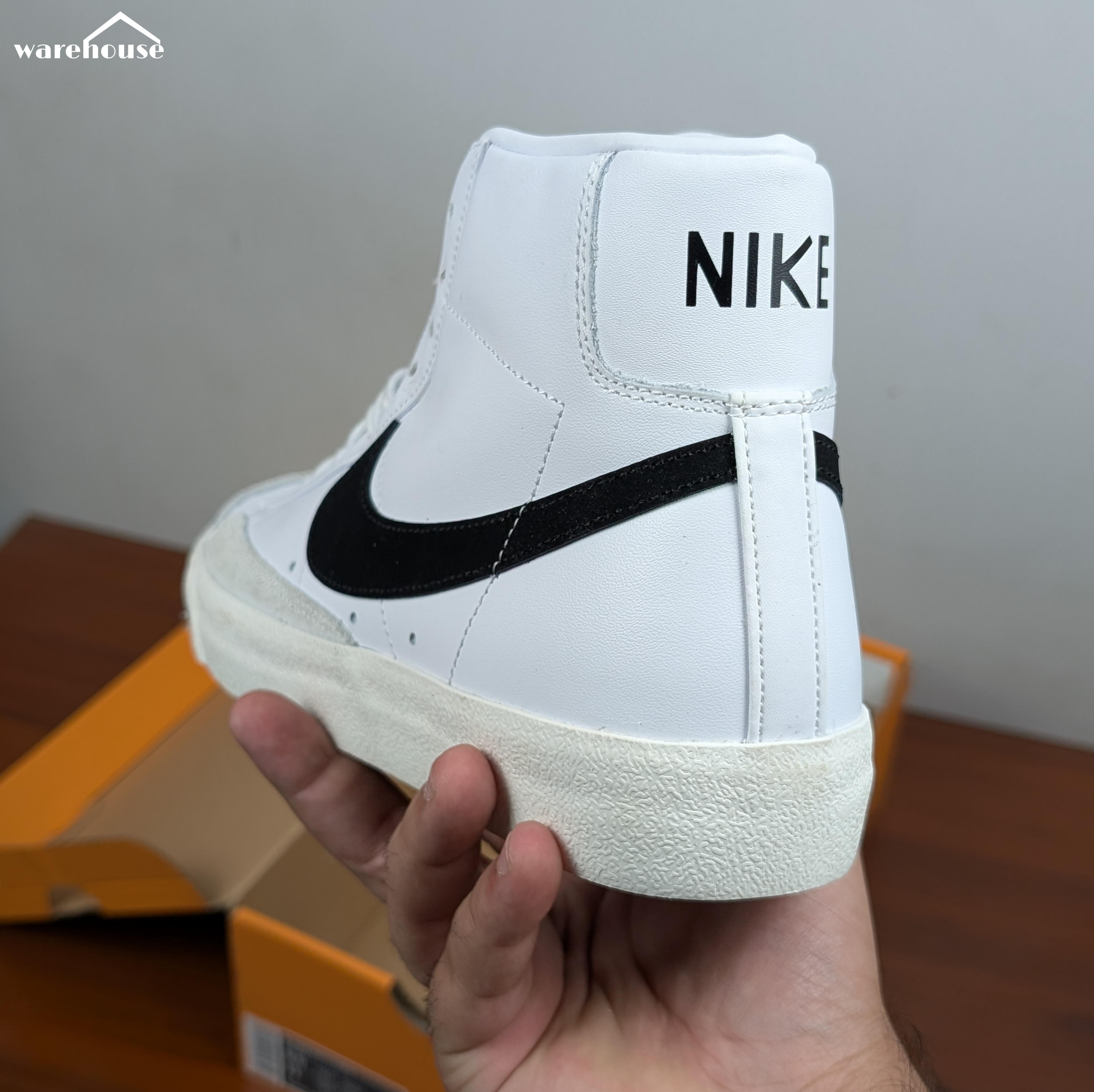 Nike Air Blazer Mid 77 - قياس 43