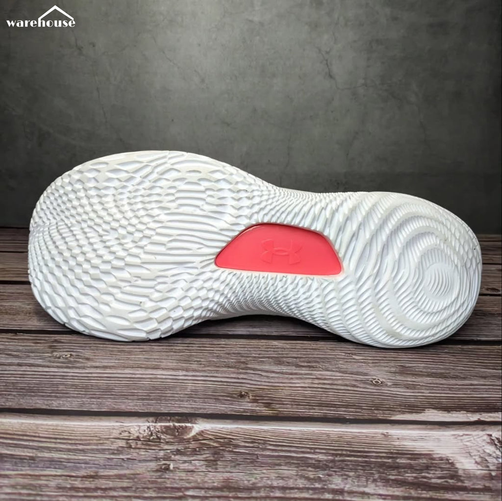 Under Armour Curry 4 "White Red" - US9.5 قياس 43